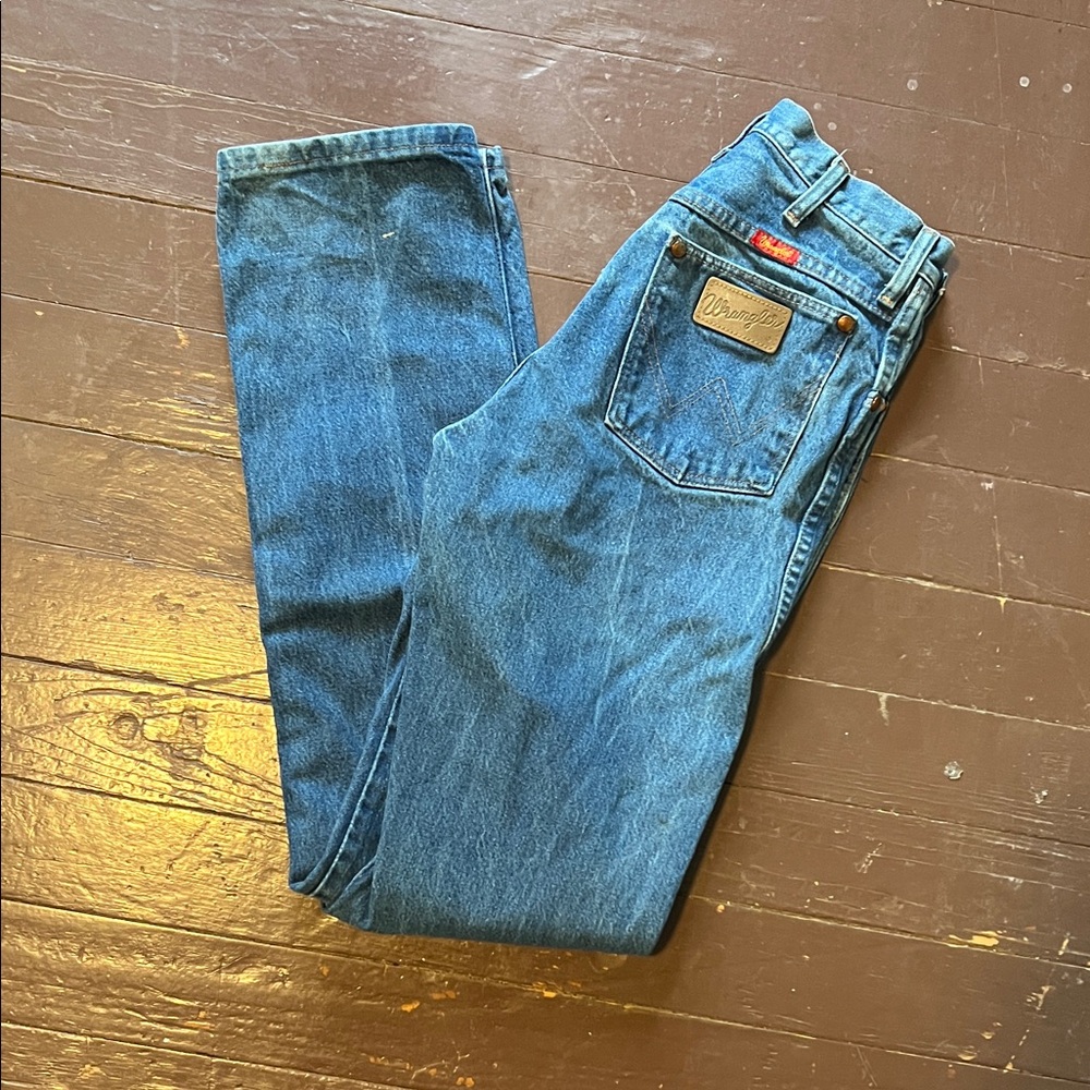 Wrangler women’s Classic Denim Jeans size 7/36